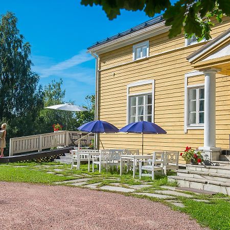 Koivulan Kartano Acomodação com café da manhã Lohja Exterior foto